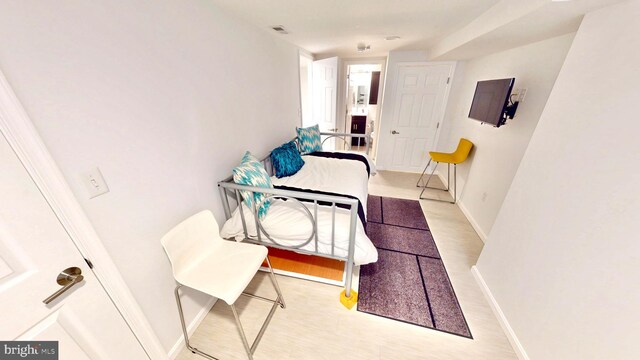 306 S Exeter St, Baltimore, MD 21202 - bedroom with baseboards