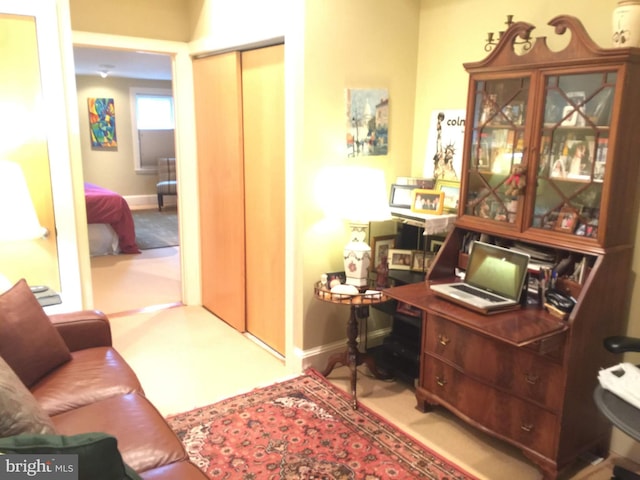 1324 10th St NW, Washington, DC 20001 - home office featuring baseboards