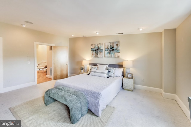 1324 10th St NW, Washington, DC 20001 - bedroom with light carpet and baseboards