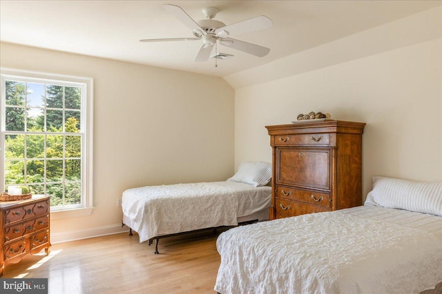 2630 Eagle Ln, Hellertown, PA 18055 - bedroom with light wood-type flooring, baseboards, vaulted ceiling, and ceiling fan