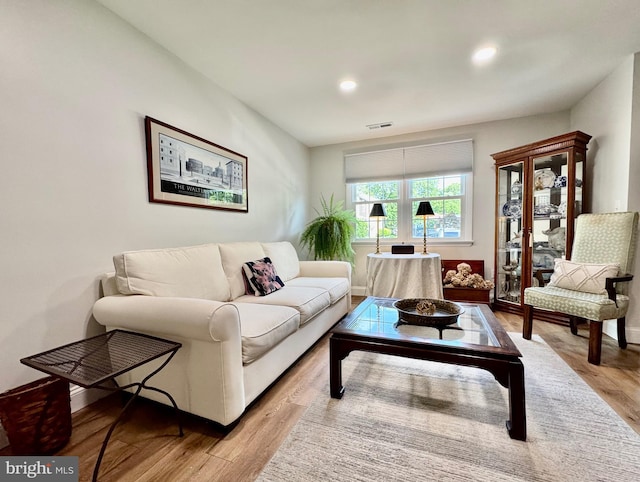 1410 Foxwood Ct, Annapolis, MD 21409 - living room with wood finished floors and recessed lighting