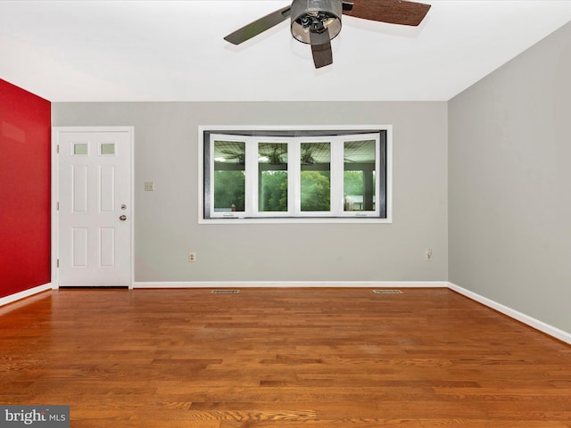 4106 Teklen Dr, Westminster, MD 21157 - unfurnished room with a ceiling fan, wood finished floors, and baseboards