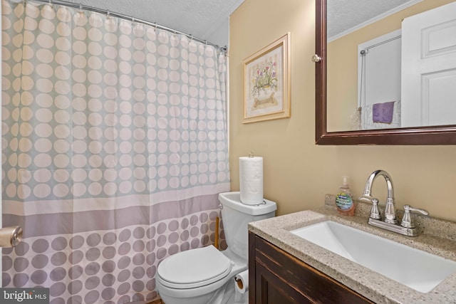 9505 Oakridge Ct, Newburg, MD 20664 - bathroom featuring a textured ceiling, vanity, toilet, crown molding, and curtained shower
