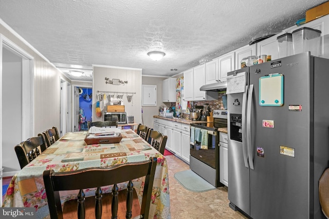 9505 Oakridge Ct, Newburg, MD 20664 - dining space featuring a textured ceiling