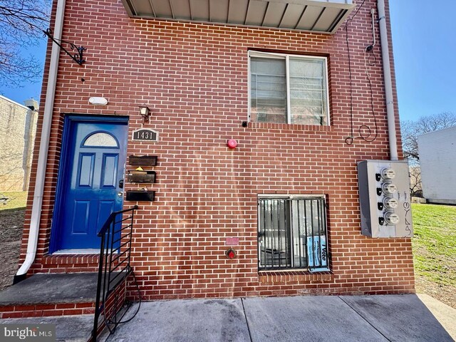 1431 N 17th St, Philadelphia, PA 19121 - view of exterior entry with brick siding