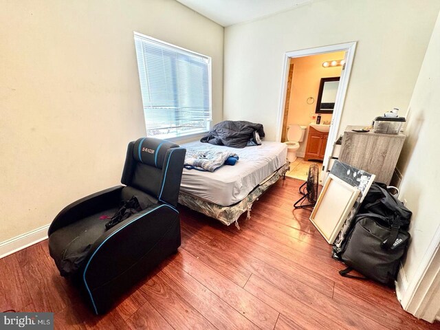 1431 N 17th St, Philadelphia, PA 19121 - bedroom featuring wood finished floors and ensuite bath