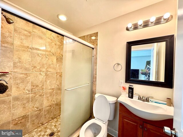 1431 N 17th St, Philadelphia, PA 19121 - bathroom with a stall shower, toilet, and vanity