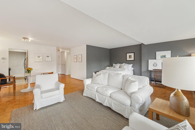 2510 Virginia Ave NW Unit 2Bn, Washington, DC 20037 - view of living room