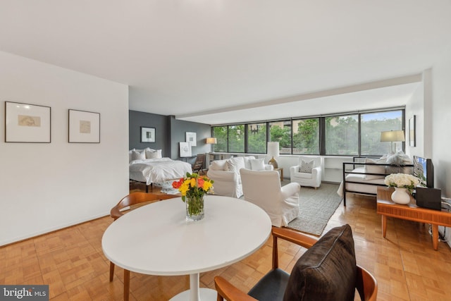 2510 Virginia Ave NW Unit 2Bn, Washington, DC 20037 - dining area featuring baseboards