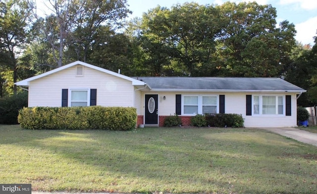 56 Garner Ave, Waldorf, MD 20602 - ranch-style house with a front yard