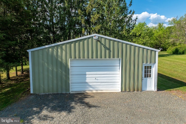 305 Gunhart Rd, Mohnton, PA 19540 - detached garage featuring driveway