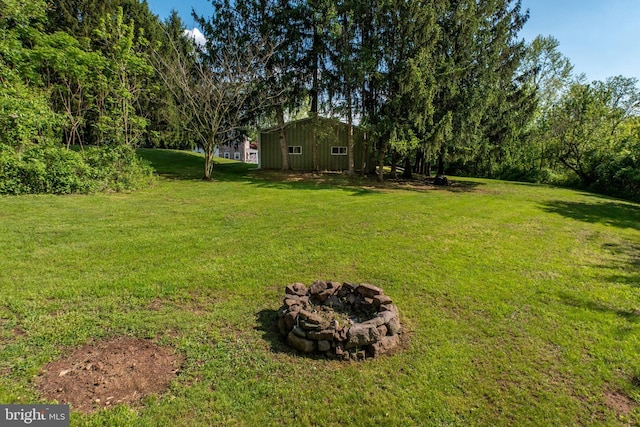 305 Gunhart Rd, Mohnton, PA 19540 - view of grassy yard featuring a fire pit