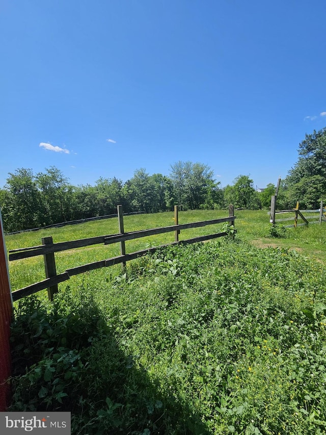 10110 Old Liberty Rd, Frederick, MD 21701 - view of yard featuring fence and a view of countryside