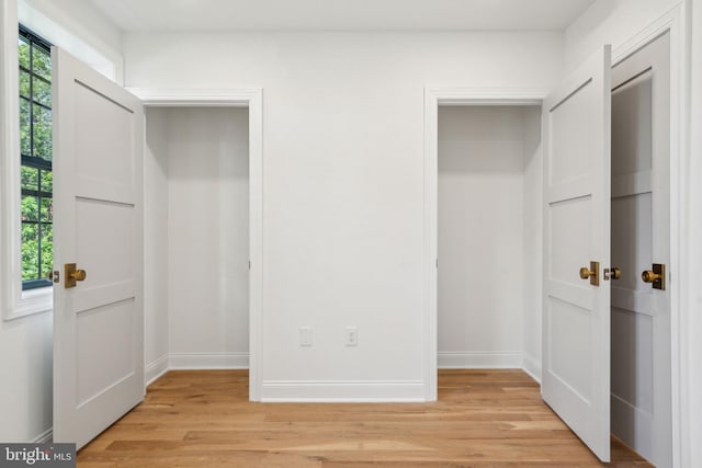 826 Tasker St, Philadelphia, PA 19148 - unfurnished bedroom with light wood finished floors and baseboards