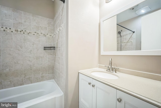 8818 Olympia Fields Ln, Vienna, VA 22182 - full bath with vanity and tub / shower combination