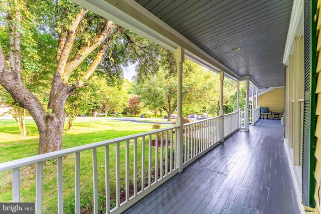 6808 Canal Bridge Ct, Potomac, MD 20854 - porch with a yard