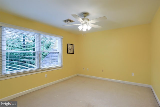 1715 Mountain View Rd, Harrisburg, PA 17110 - unfurnished room with baseboards, a ceiling fan, and light carpet