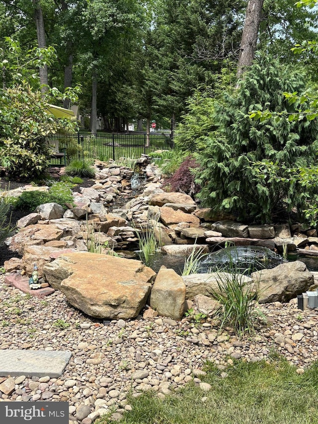1715 Mountain View Rd, Harrisburg, PA 17110 - view of nature