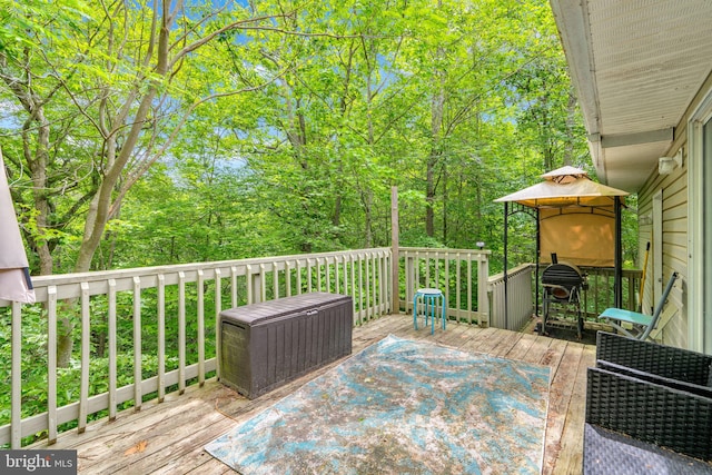 463 Bronco Trl, Lusby, MD 20657 - view of deck