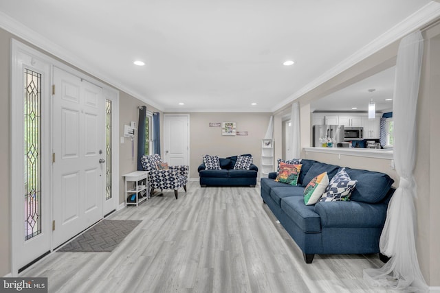 463 Bronco Trl, Lusby, MD 20657 - living area with light wood finished floors, recessed lighting, baseboards, and crown molding