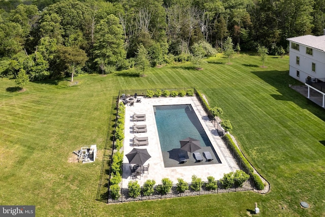 280 Carter Rd, Princeton, NJ 08540 - view of subject property featuring a pool and a forest