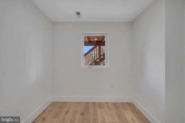 1636 40th St SE, Washington, DC 20020 - unfurnished room with light wood finished floors and baseboards