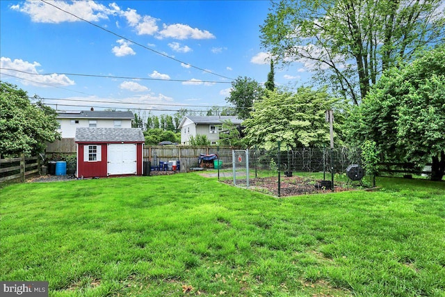 view of yard with a storage shed and an outdoor structure