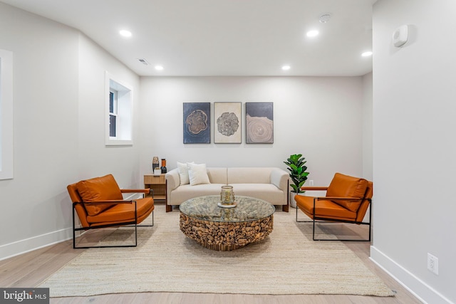 1724 Connecticut Ave NW Unit 8, Washington, DC 20009 - living area featuring wood finished floors, baseboards, and recessed lighting