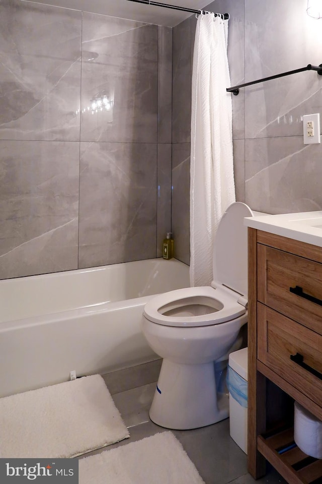 5538 Karen Elaine Unit 1625, Hyattsville, MD 20784 - bathroom with toilet, tile walls, shower / tub combo, and vanity