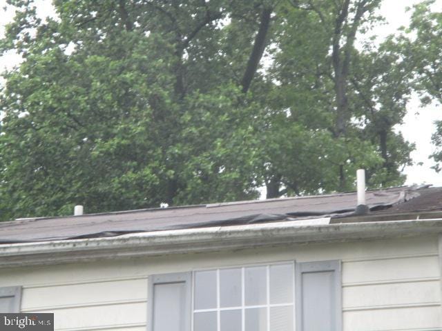 9410 Chippenham Dr, Laurel, MD 20723 - exterior view of gutters