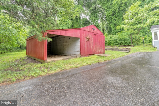 29823 Hillview Dr, Mechanicsville, MD 20659 - view of pole building