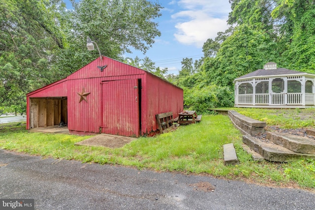 29823 Hillview Dr, Mechanicsville, MD 20659 - view of pole building featuring a gazebo