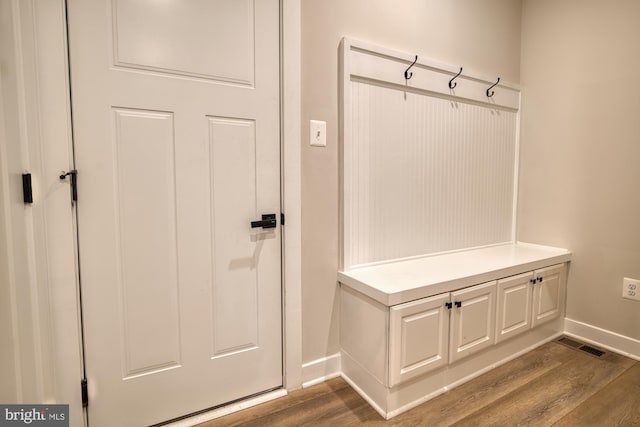 3163 Dodder Way, Odenton, MD 21113 - mudroom featuring baseboards and dark wood-style floors