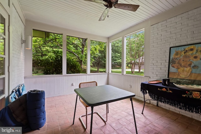2 Fieldspring Ct, Lutherville Timonium, MD 21093 - sunroom with ceiling fan