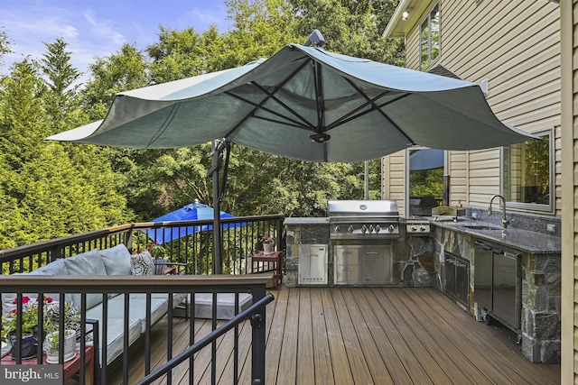 1016 Bellview Rd, Mclean, VA 22102 - deck featuring area for grilling and a sink