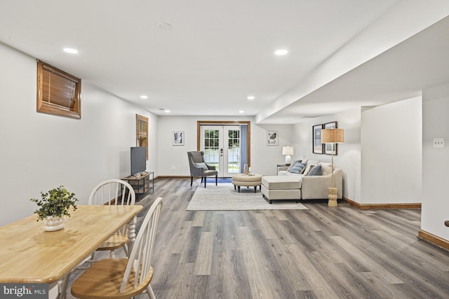 1016 Bellview Rd, Mclean, VA 22102 - living area with wood finished floors and recessed lighting