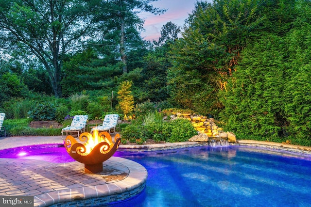 1016 Bellview Rd, Mclean, VA 22102 - outdoor pool with a patio area