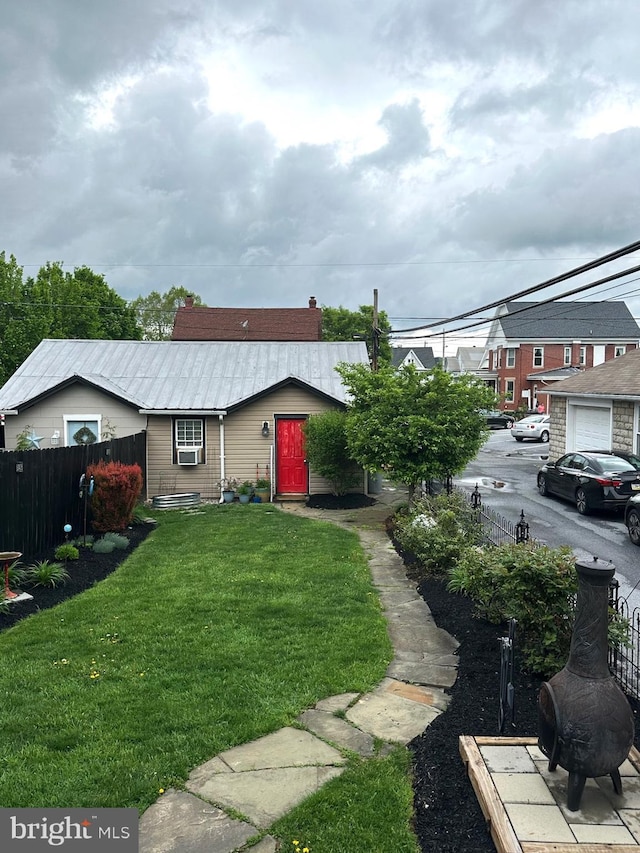 313 E Cherry St, Palmyra, PA 17078 - view of front of house