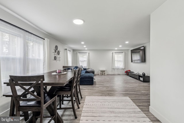 76 Torrington Ln, Willingboro, NJ 08046 - dining area featuring recessed lighting, baseboards, and wood finished floors