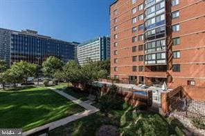 1001 N Randolph St Unit 720, Arlington, VA 22201 - view of community