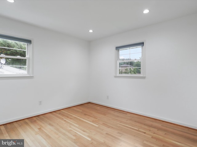 4102 Elizabeth St, Rockville, MD 20853 - empty room with wood finished floors, recessed lighting, and baseboards