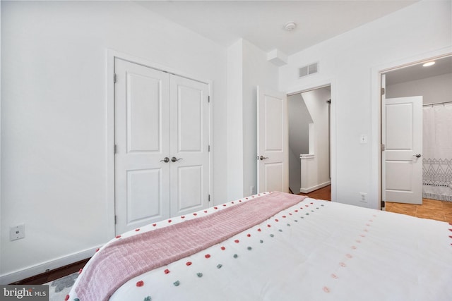 5711 45th Ave, Hyattsville, MD 20781 - bedroom featuring a closet