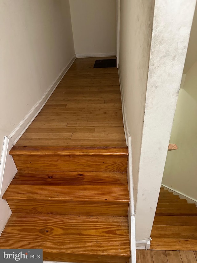 1844 W Master St, Philadelphia, PA 19121 - stairway with hardwood / wood-style floors and baseboards