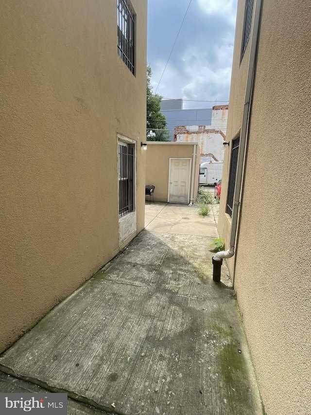 1844 W Master St, Philadelphia, PA 19121 - view of patio featuring fence