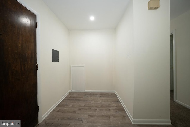 262 Drummers Ln Unit 262, Wayne, PA 19087 - hallway featuring wood finished floors, recessed lighting, and baseboards
