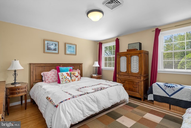 10 Hickory Dr, Doylestown, PA 18901 - bedroom featuring wood finished floors