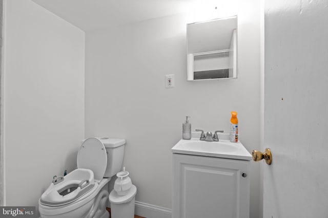 2020 Valley View Dr, Folcroft, PA 19032 - bathroom featuring toilet and vanity