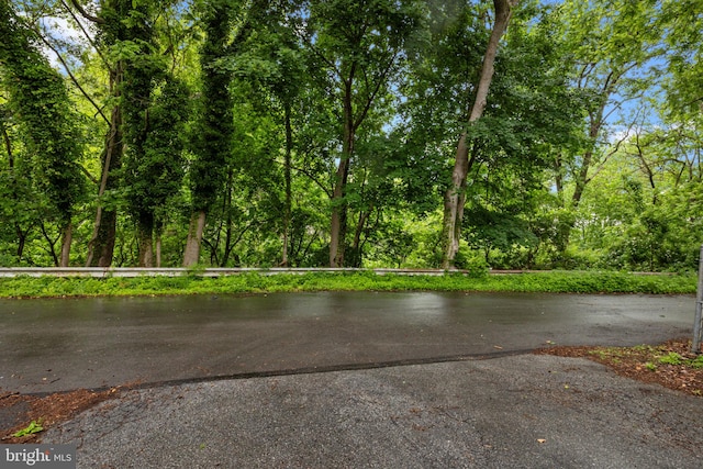 2020 Valley View Dr, Folcroft, PA 19032 - water view