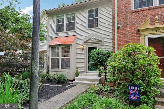 14321 Long Channel Dr, Germantown, MD 20874 - view of front facade with entry steps and brick siding