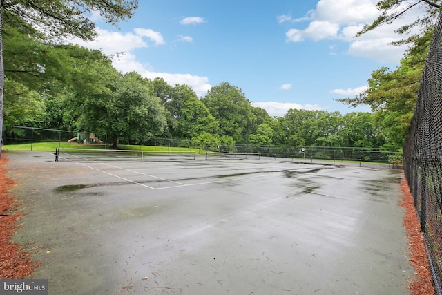 14321 Long Channel Dr, Germantown, MD 20874 - view of tennis court